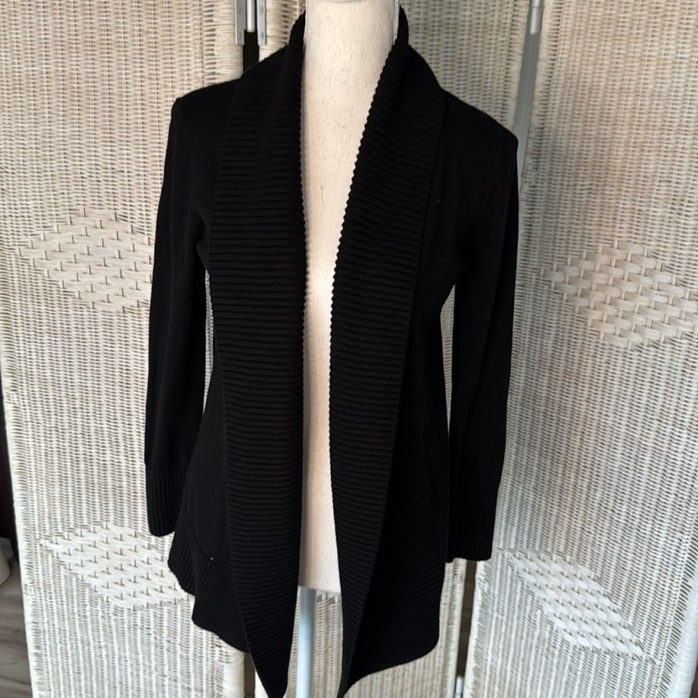 Black open front cardigan